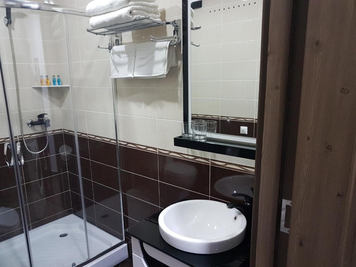 Apartament Premium Klass Lägenhet Batumi Exteriör bild